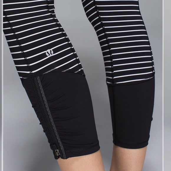 EUC lululemon runday crop in parallel stripe - Picture 5 of 5